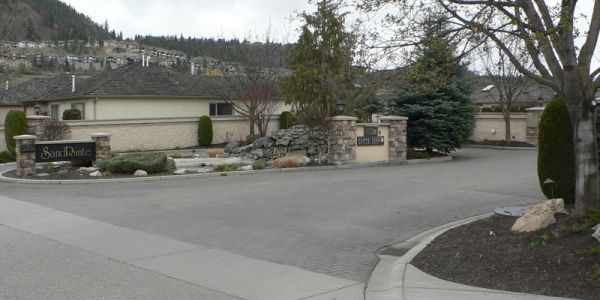 Sandpointe Housing Complex